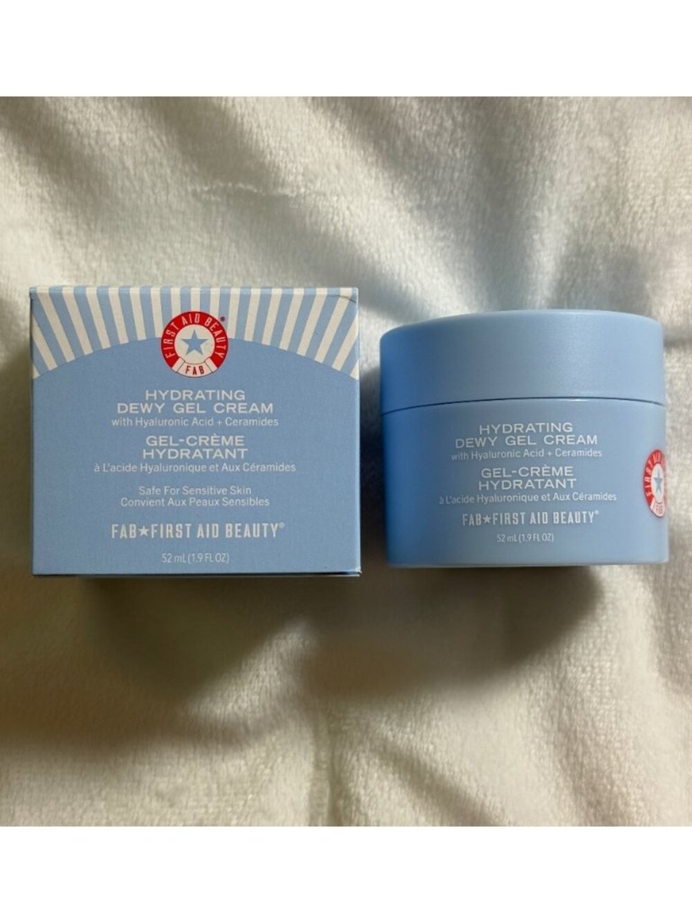 First Aid Beauty Hydrating Dewy Gel Cream Moisturizer